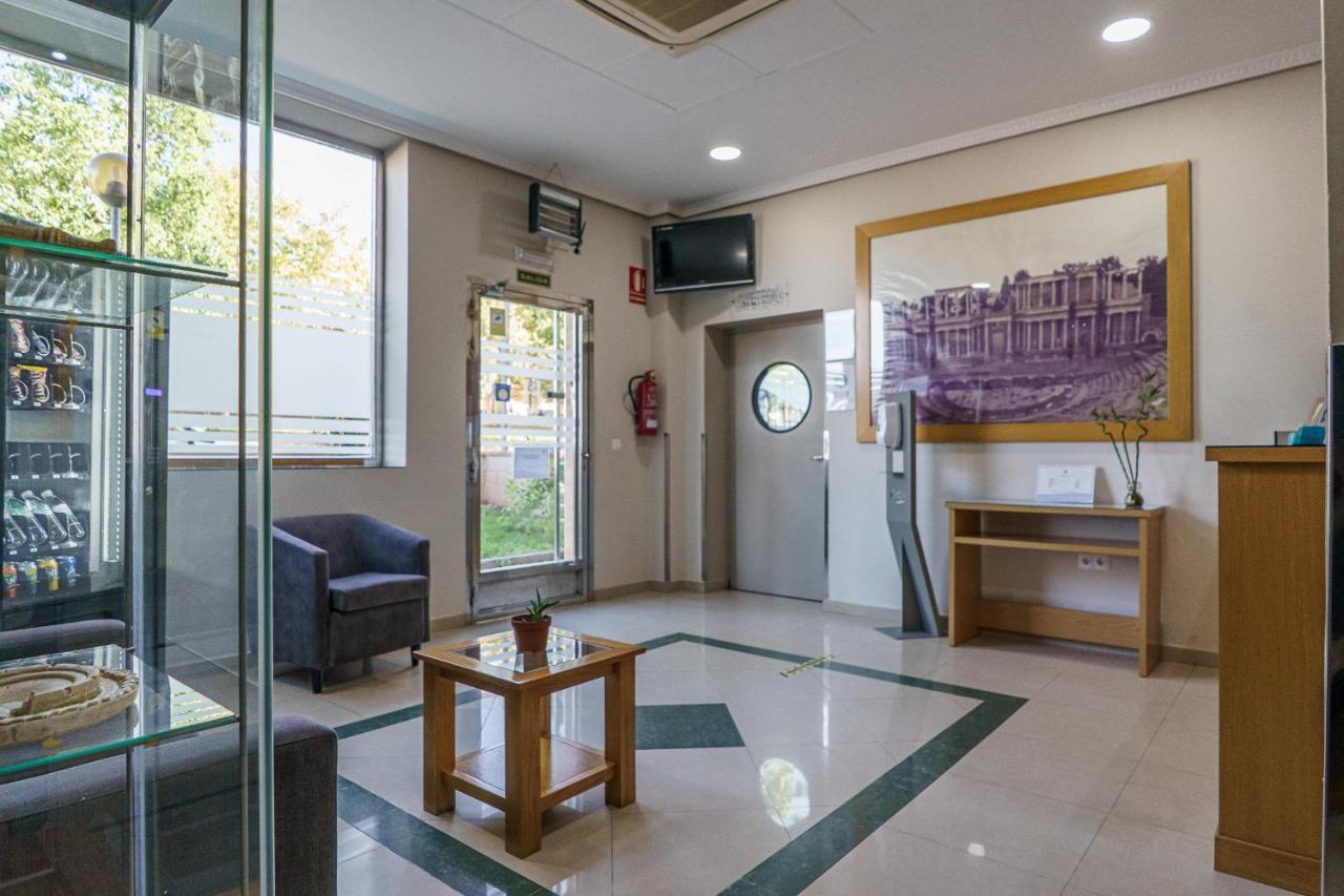 Hostal Acueducto Los Milagros Μέριδα Εξωτερικό φωτογραφία