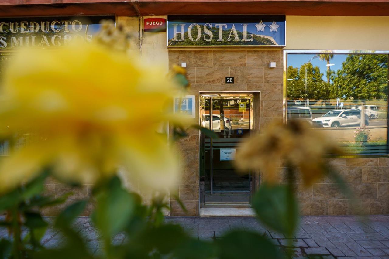 Hostal Acueducto Los Milagros Μέριδα Εξωτερικό φωτογραφία