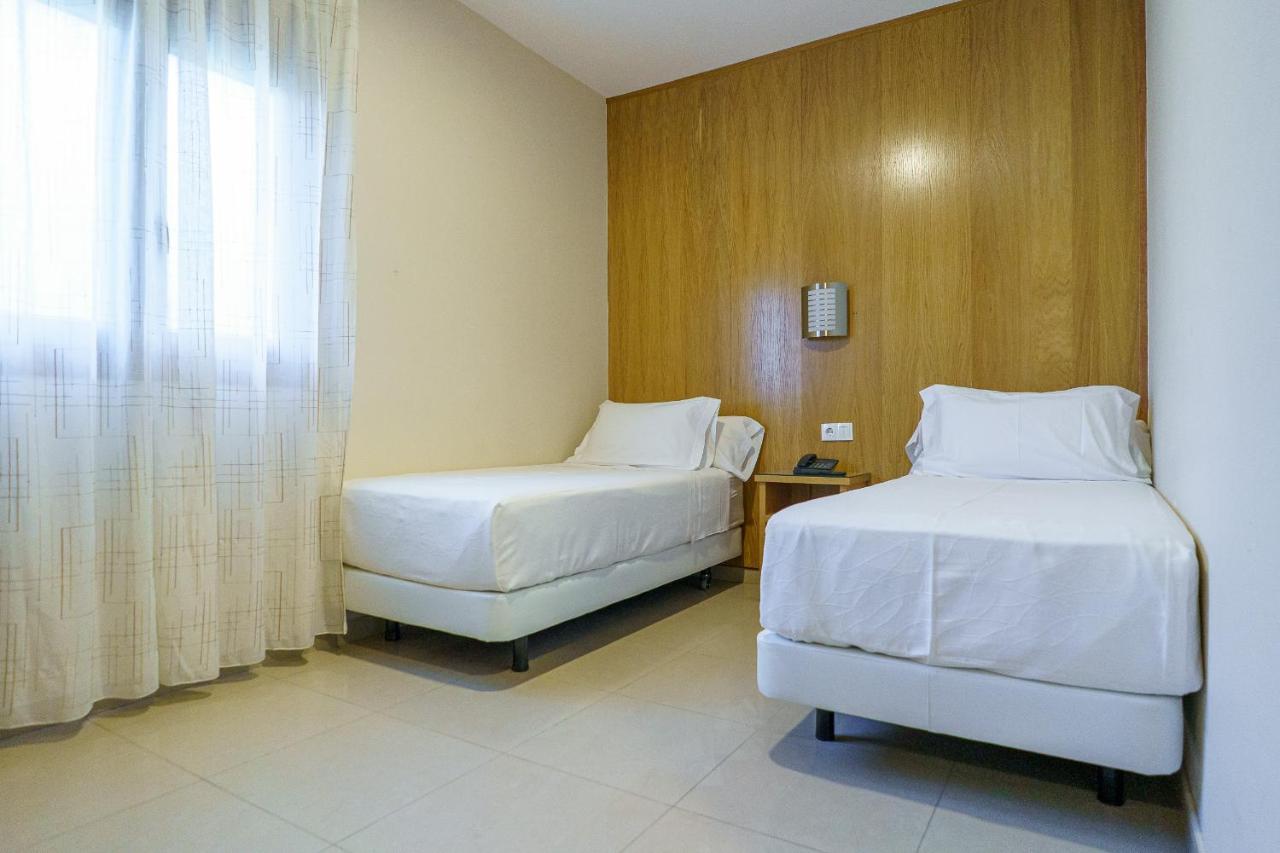 Hostal Acueducto Los Milagros Μέριδα Εξωτερικό φωτογραφία